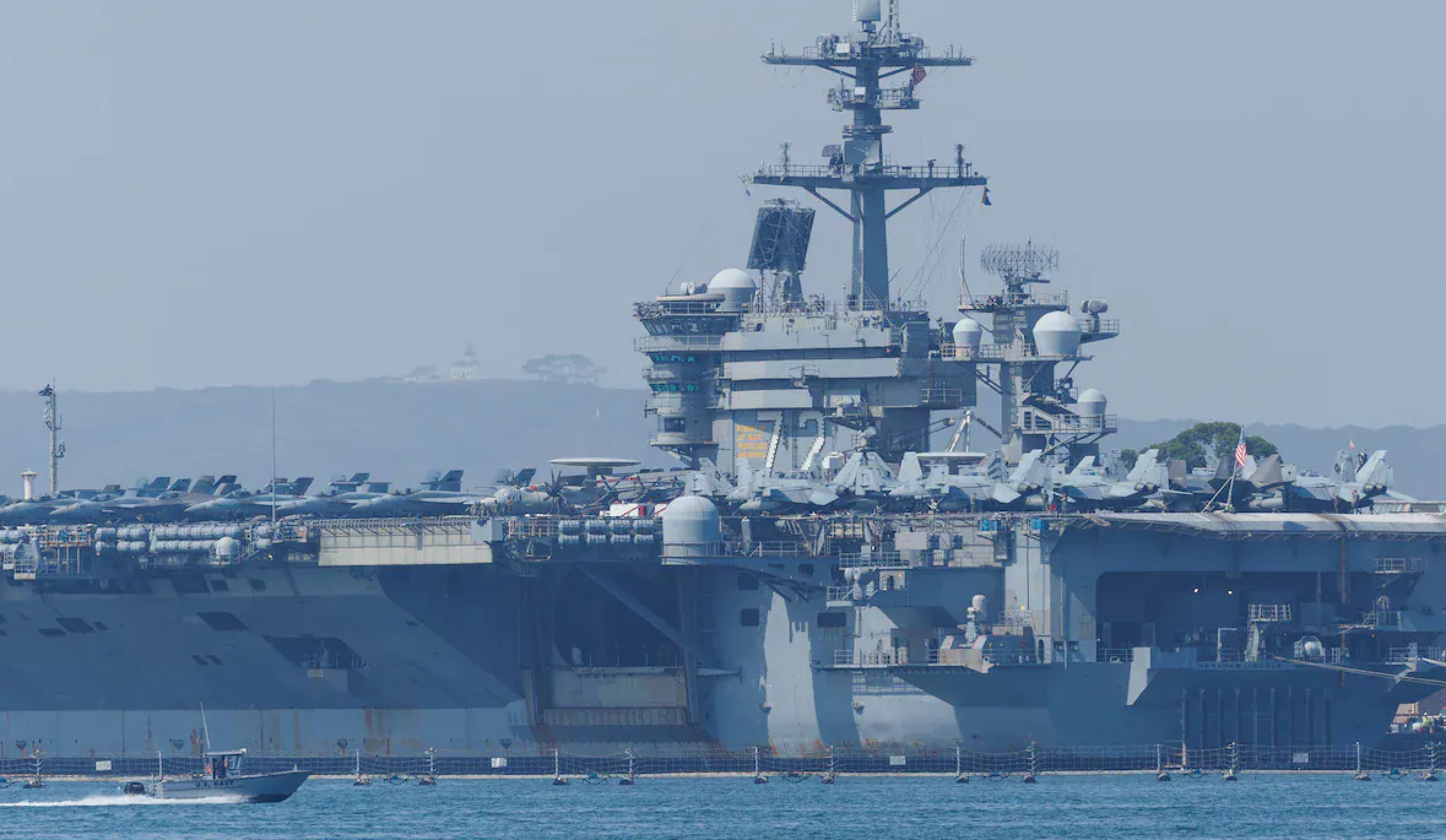 US AIRCRAFT CARRIER